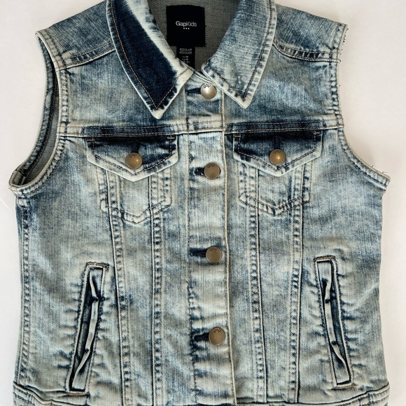 Girls GAP acid-wash distressed denim/jean vest size 8/9 - Picture 2 of 5